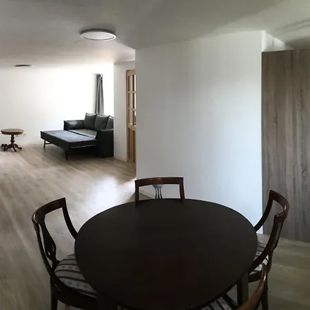 בית נופש Ferien- Monteurwohnung In נירנברג