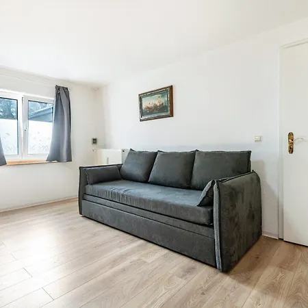 Ferien- Monteurwohnung In Ferienhaus Nürnberg